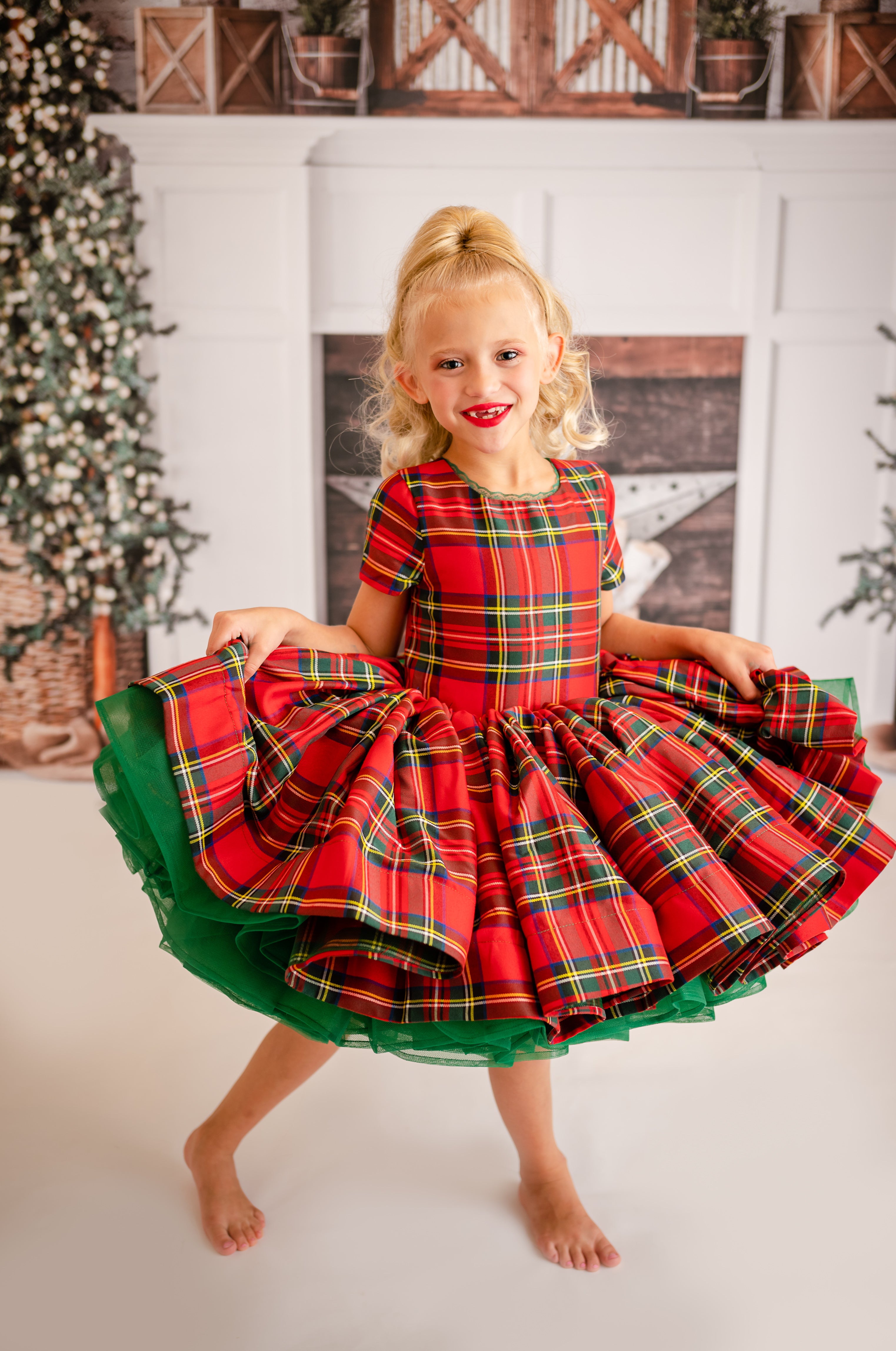 Couture gown rental: "Darling Plaid" Red Vintage Dress Cap Sleeve ( 5 Year - Petite 6 Year)