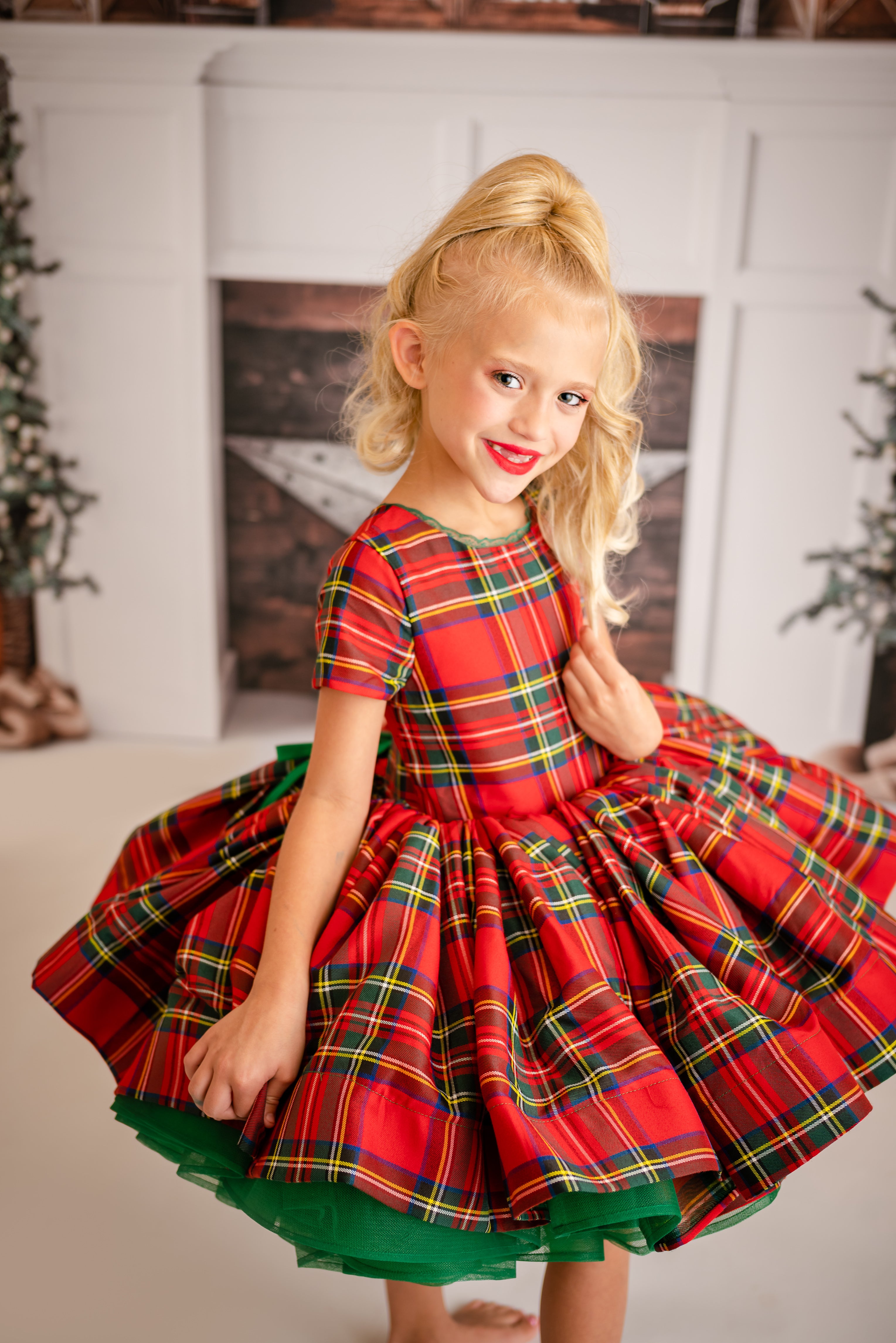 Couture gown rental: "Darling Plaid" Red Vintage Dress Cap Sleeve ( 5 Year - Petite 6 Year)