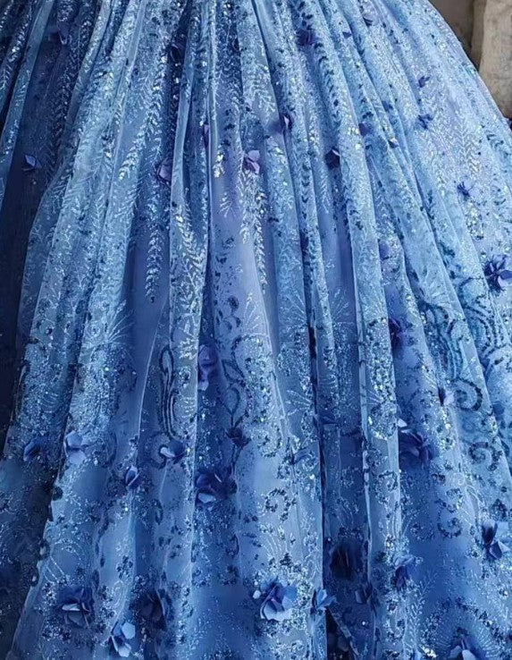 REMNANT Blue glitter details