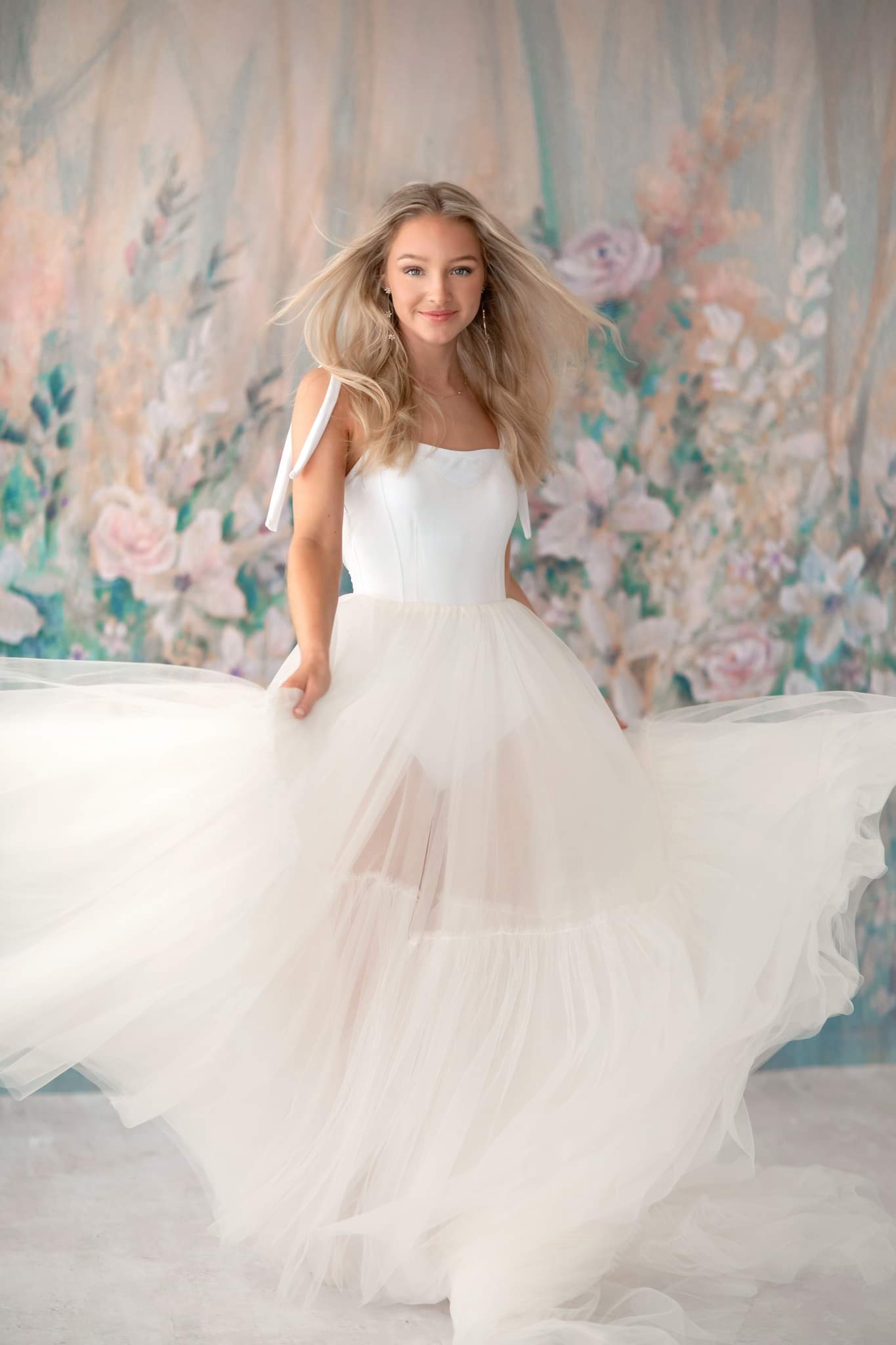 Exclusive Photography Gown Rental for Unique Photos Exclusive Photography Gown Rental for Unique Photos