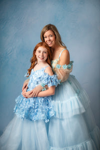 beautiful mommy and me photo shoot with Kelly Chance Photography