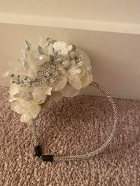 white headband -GORGEOUS BUT YOU WILL NEED TO FIX THE BOTTOM BLACK PIECES THAT FELL OFF