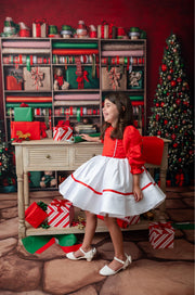 girl laughing while taking a photo shoot