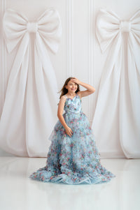 Lightweight floral blue dress with elastic waistband for flexible fit

