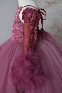 new CONDITION "Whispering Pink " - Floor Length Gown+detach lace sleeves - (8 - 11 YEAR)