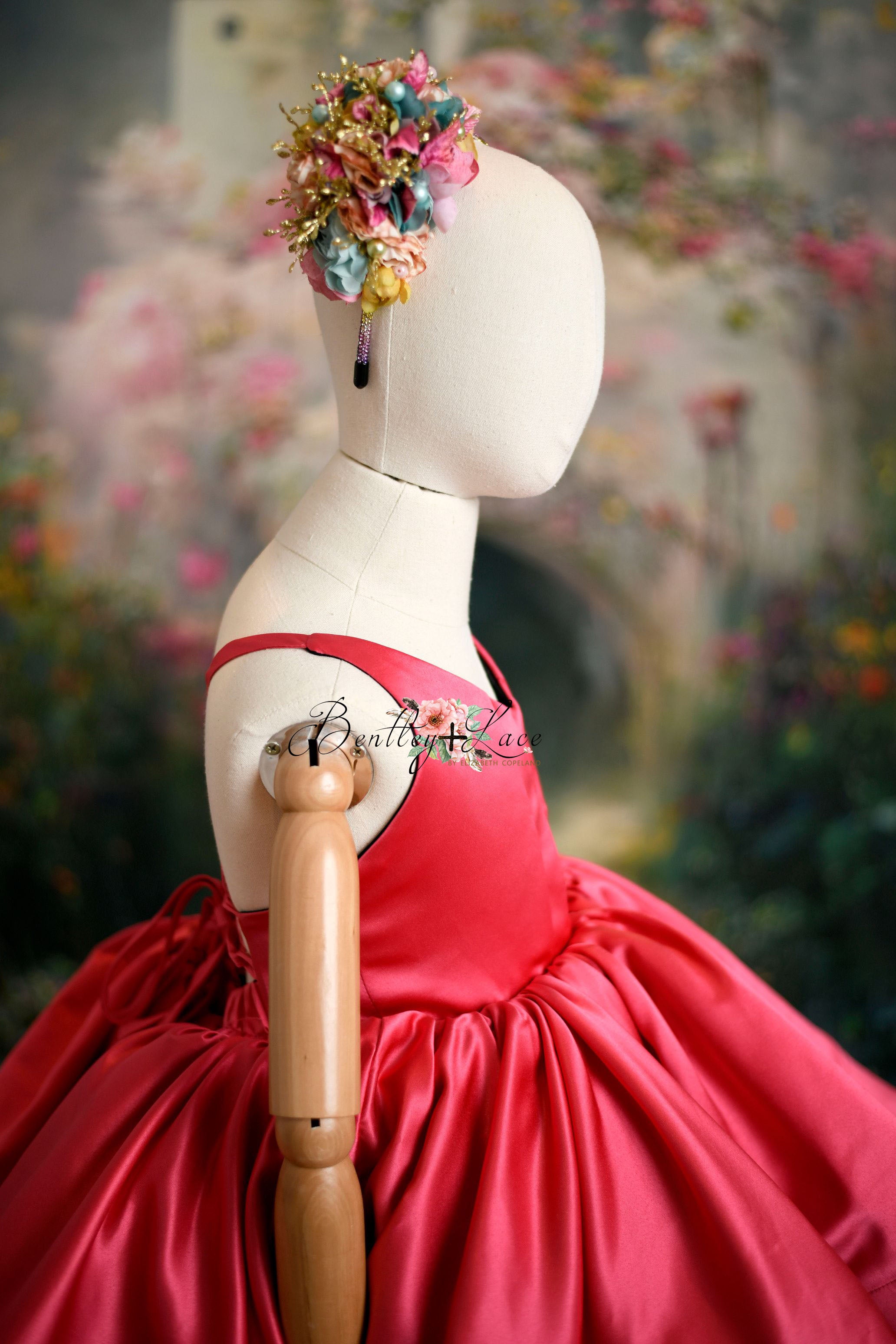 Reversible "Dolly" Pink/Black  Petal  Length Dress + Detach puff sleeves  (5 year- 6 year)