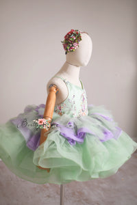 New "Meadow Mist " -   Petal length dress  ( 4 Year - Petite 7)