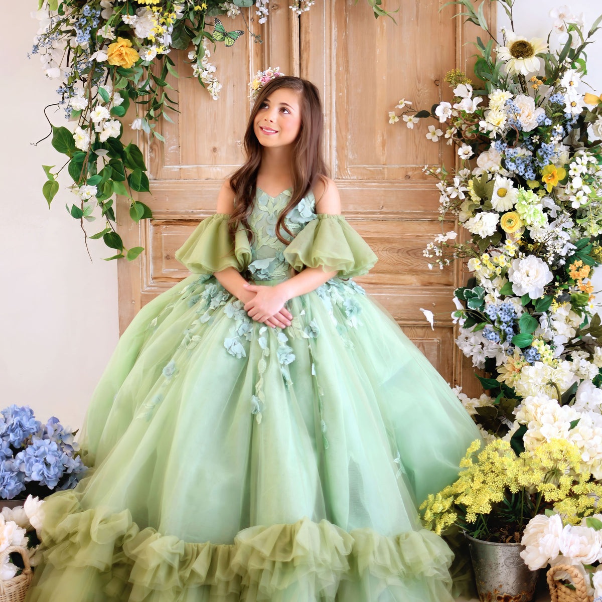 Custom Couture Flower Girl Dresses for Special Occasions Custom Couture Flower Girl Dresses for Special Occasions