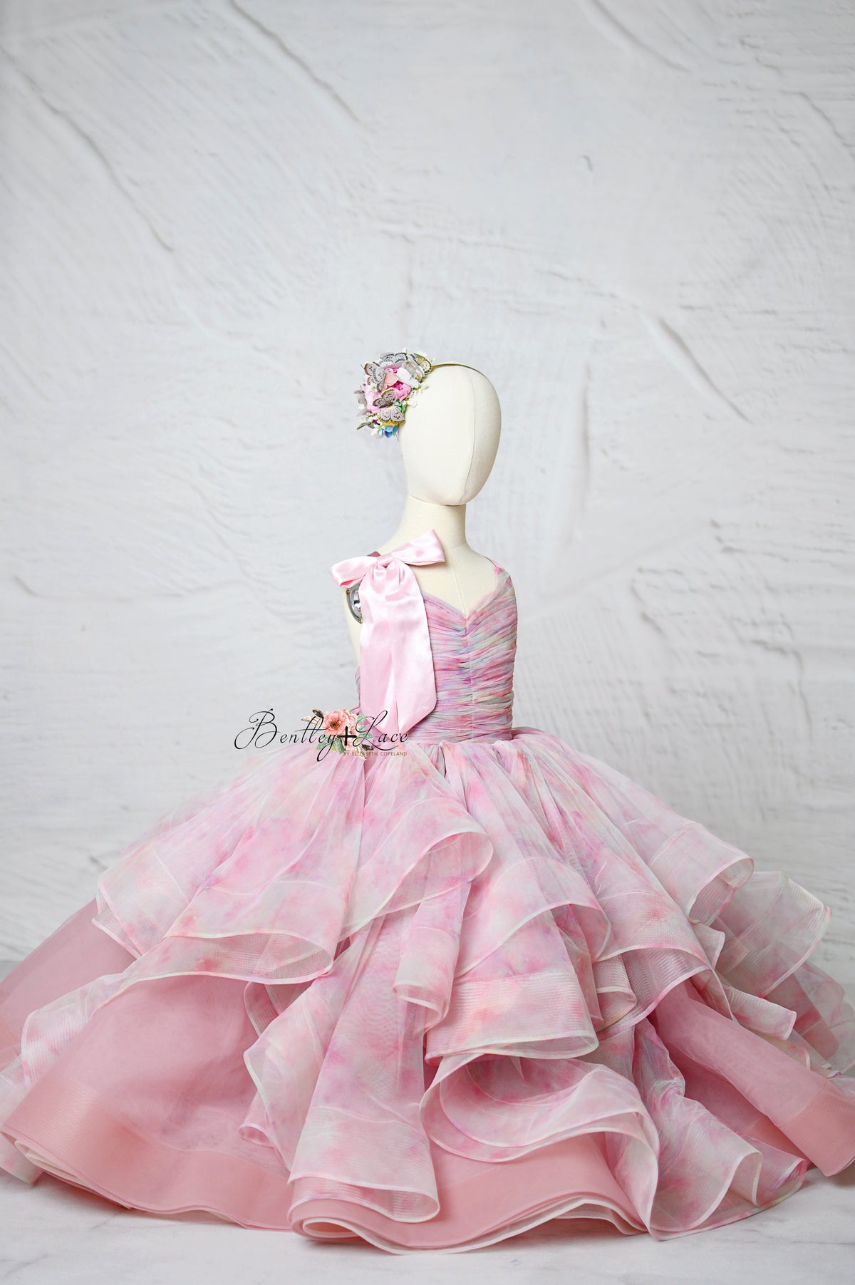 Pastel Clouds Dress – Customizable Girls Pastel Gown with Detachable Tulle Sleeves for Photography & Special Events