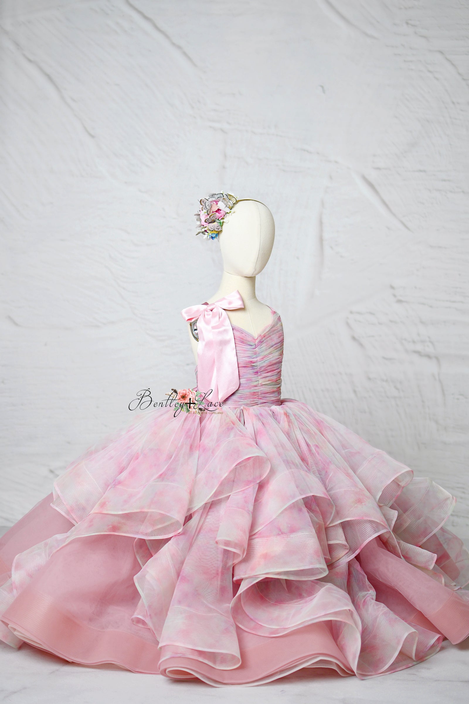 Pastel Clouds Dress – Customizable Girls Pastel Gown with Detachable Tulle Sleeves for Photography & Special Events