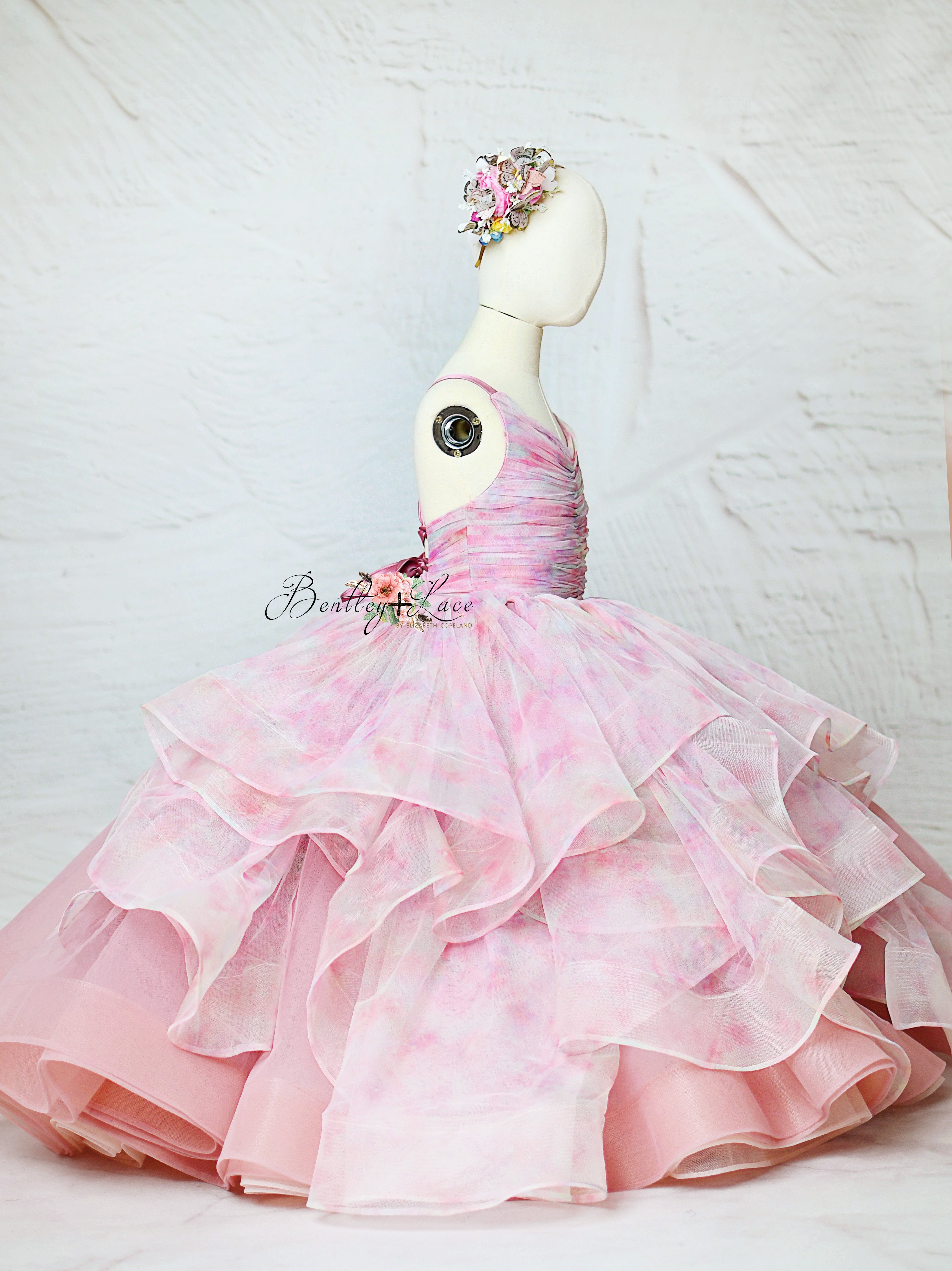 Pastel Clouds Dress – Customizable Girls Pastel Gown with Detachable Tulle Sleeves for Photography & Special Events