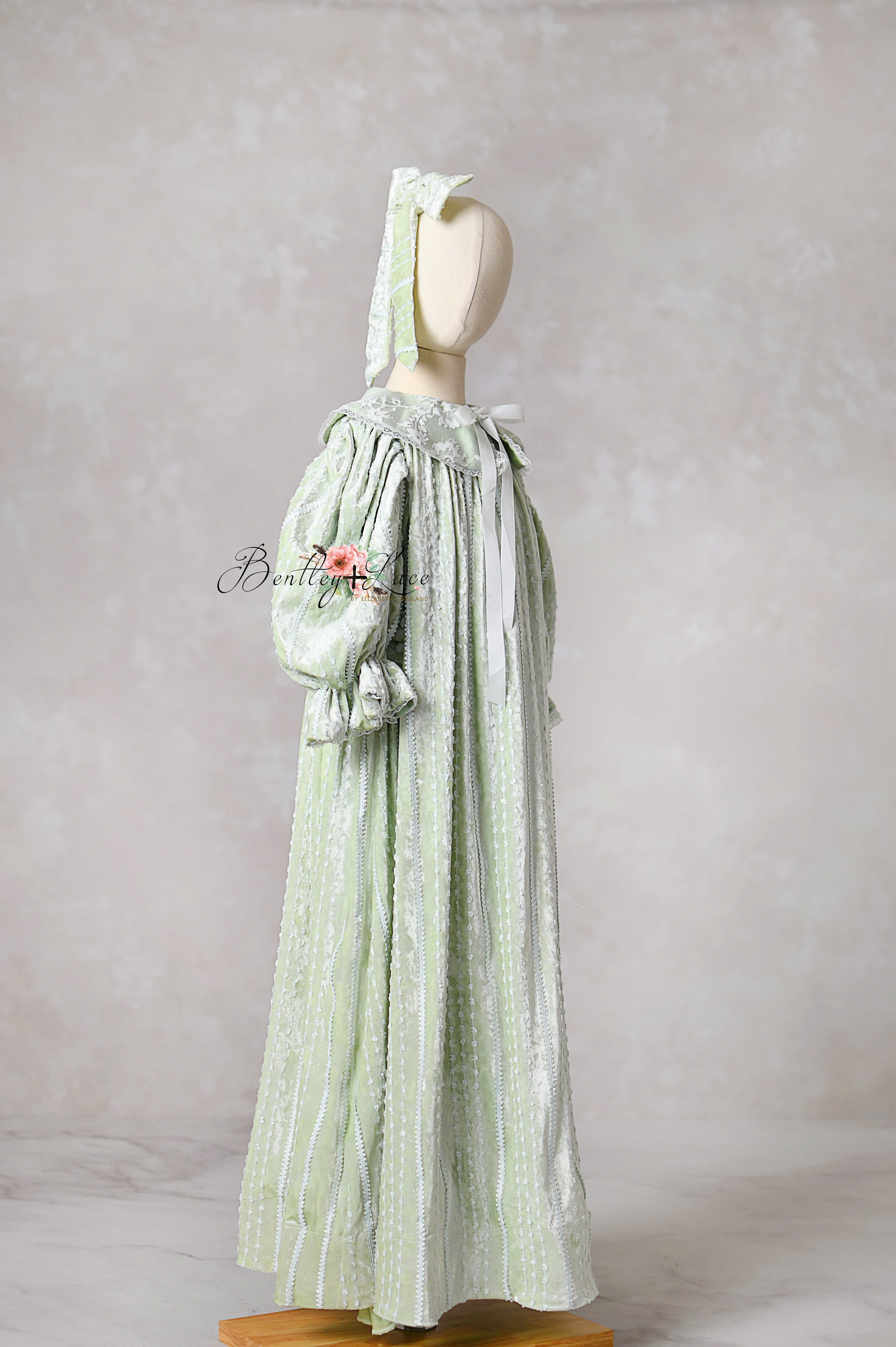 Eleanor’s Dream – Vintage-Inspired Special Occasion & Photo Shoot Dress (Fits 5 to Petite 7 Years)