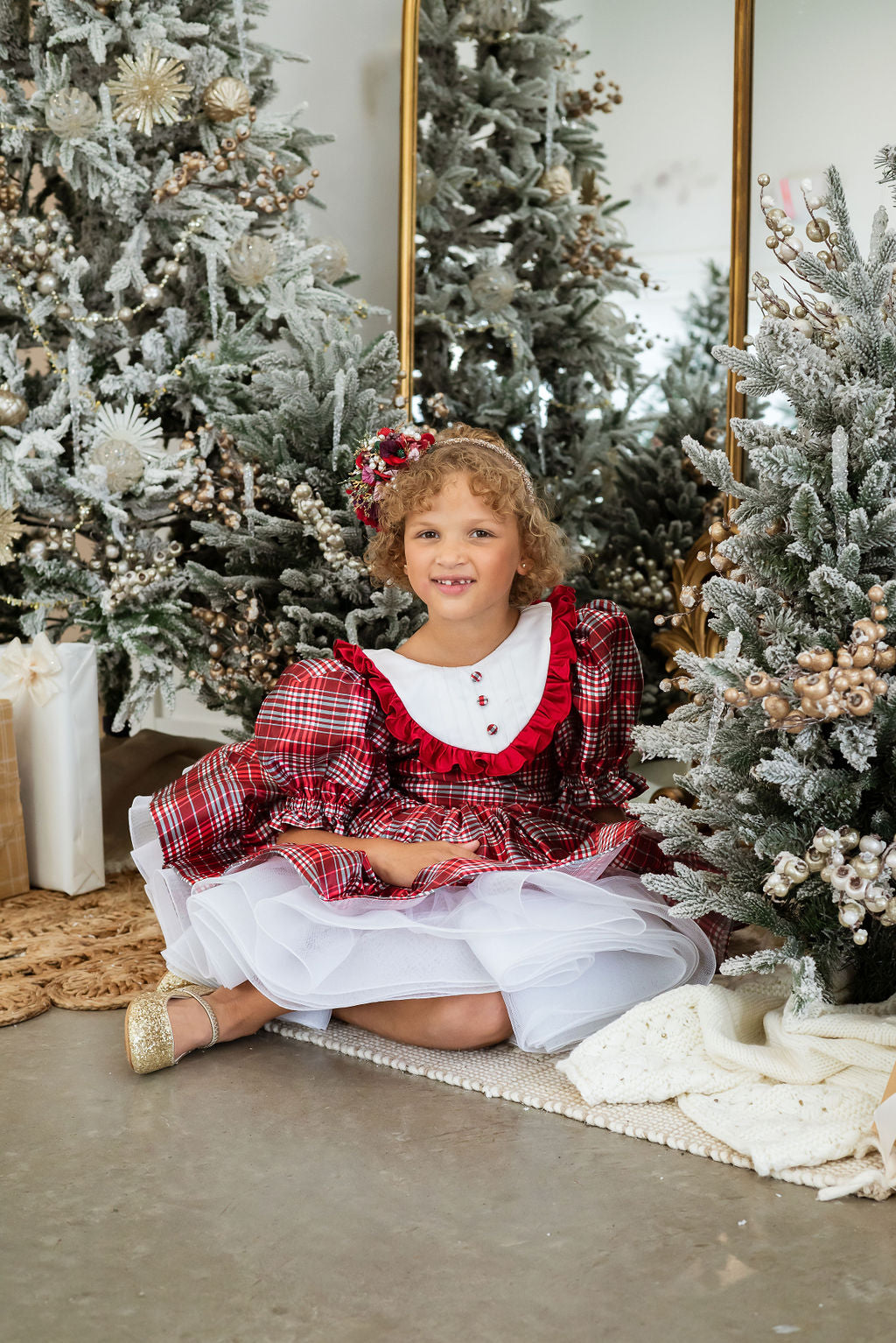 HOLIDAY MAGIC PETAL - Red (5-7 year)