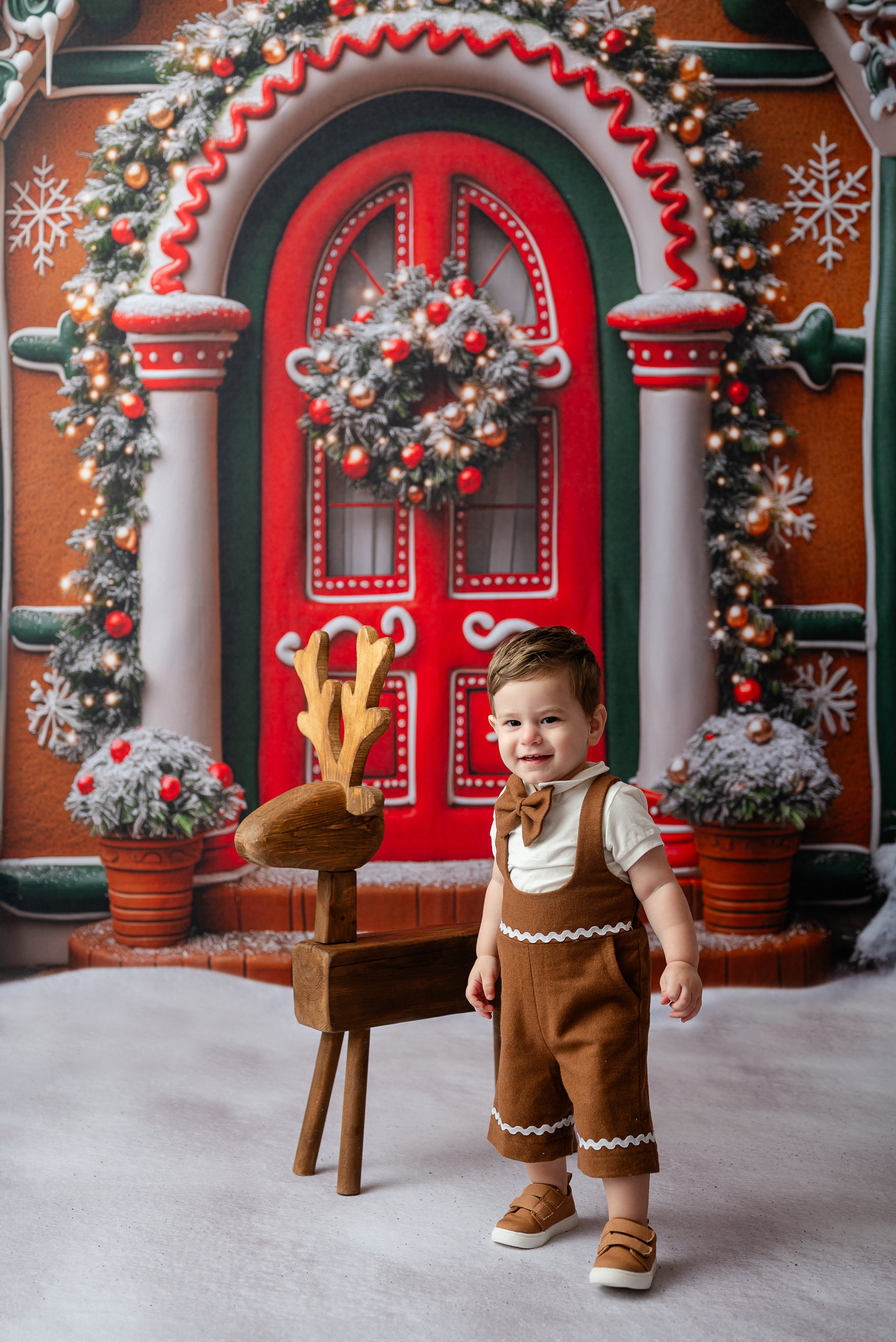 gingerbread themed photography