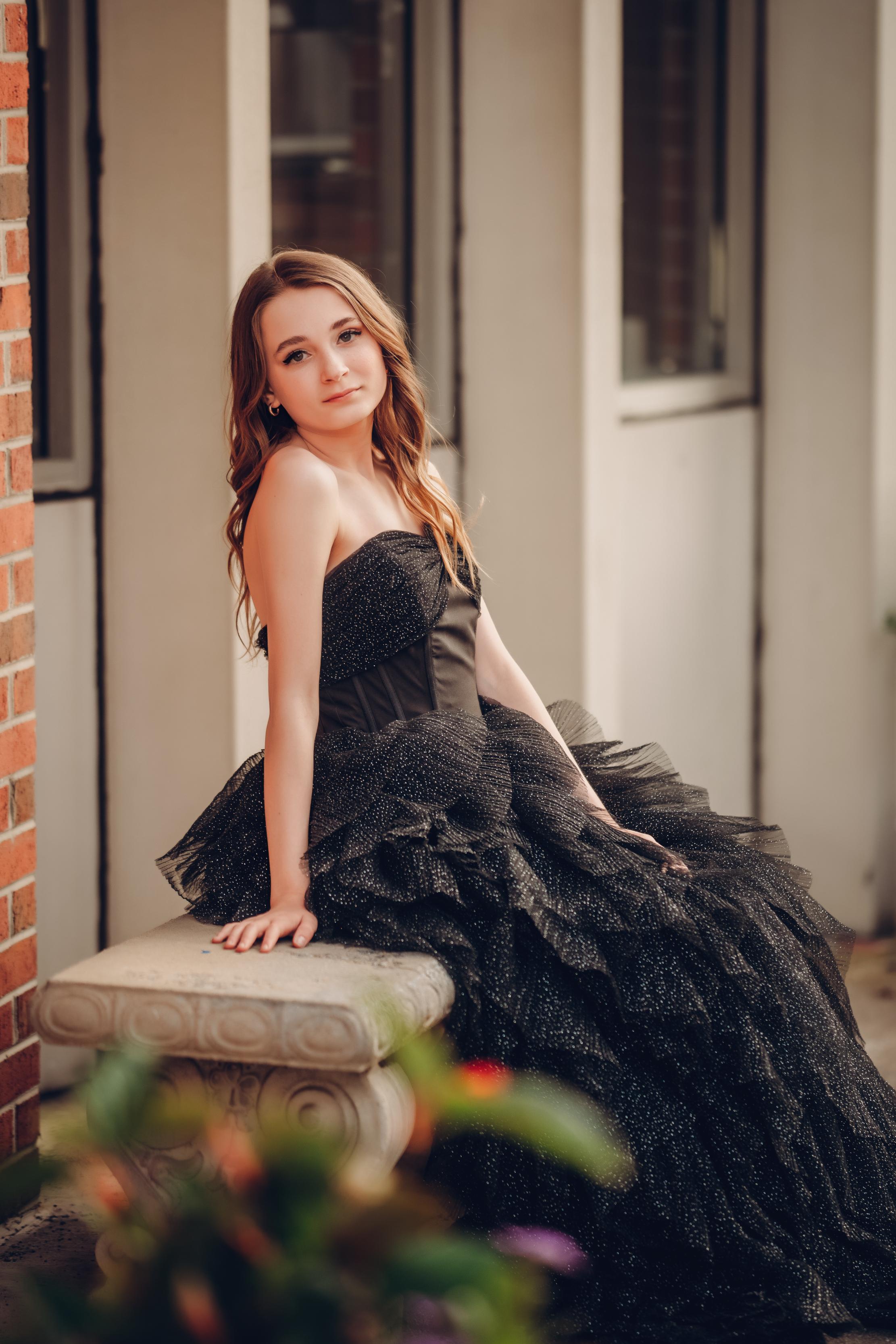 black gowns for senior sessions