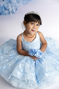 RTS REITRED RENTAL EUC Heavenly-  Petal Length Gown ( 4 Year - Petite 5 Year)