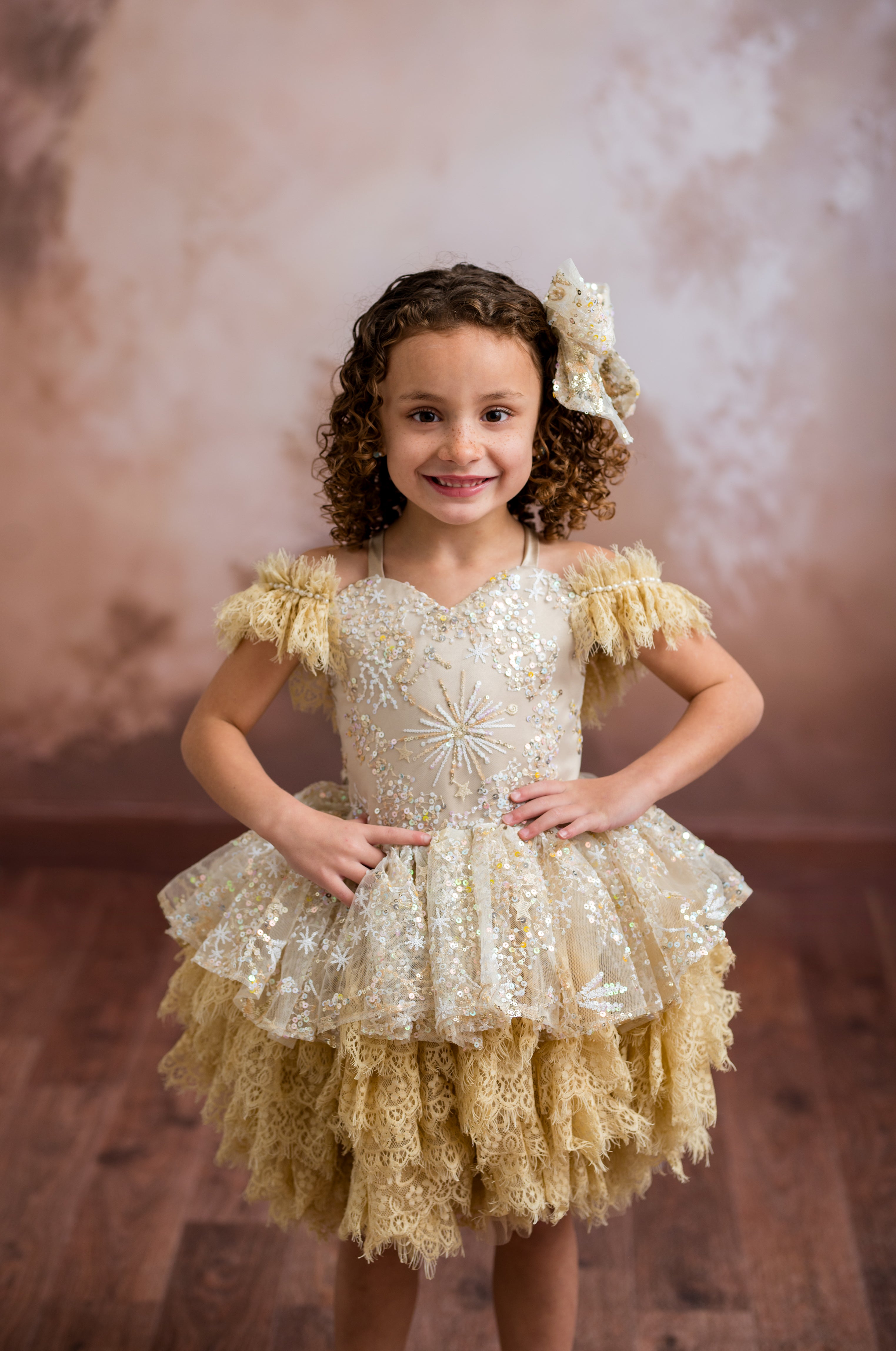 "Nassau" -  Stars Toddler vintage petal Length ( 4 Year - 5 Year)