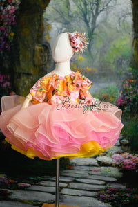 EUC "Wisteria" petal Length Dress ( 4 Year - 6 Year)