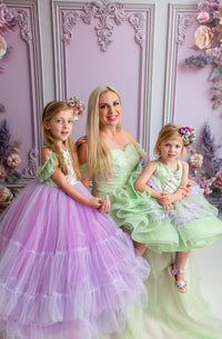 New "Meadow Mist " -   Petal length dress  ( 4 Year - Petite 7)
