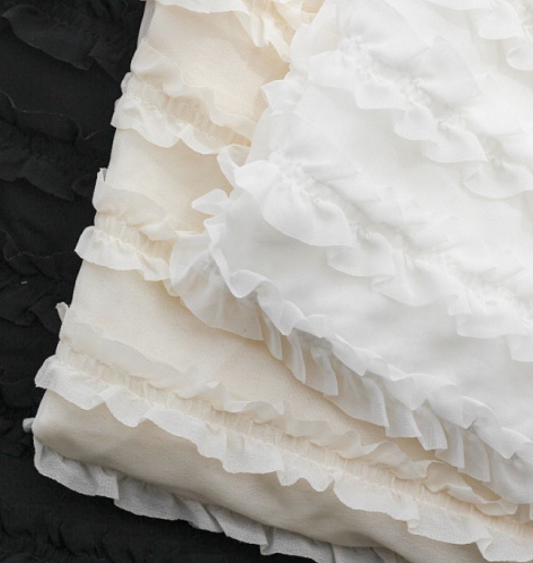 Blackbird – Editorial Dress | Custom Color Couture Gown for Special Occasions & Photoshoots