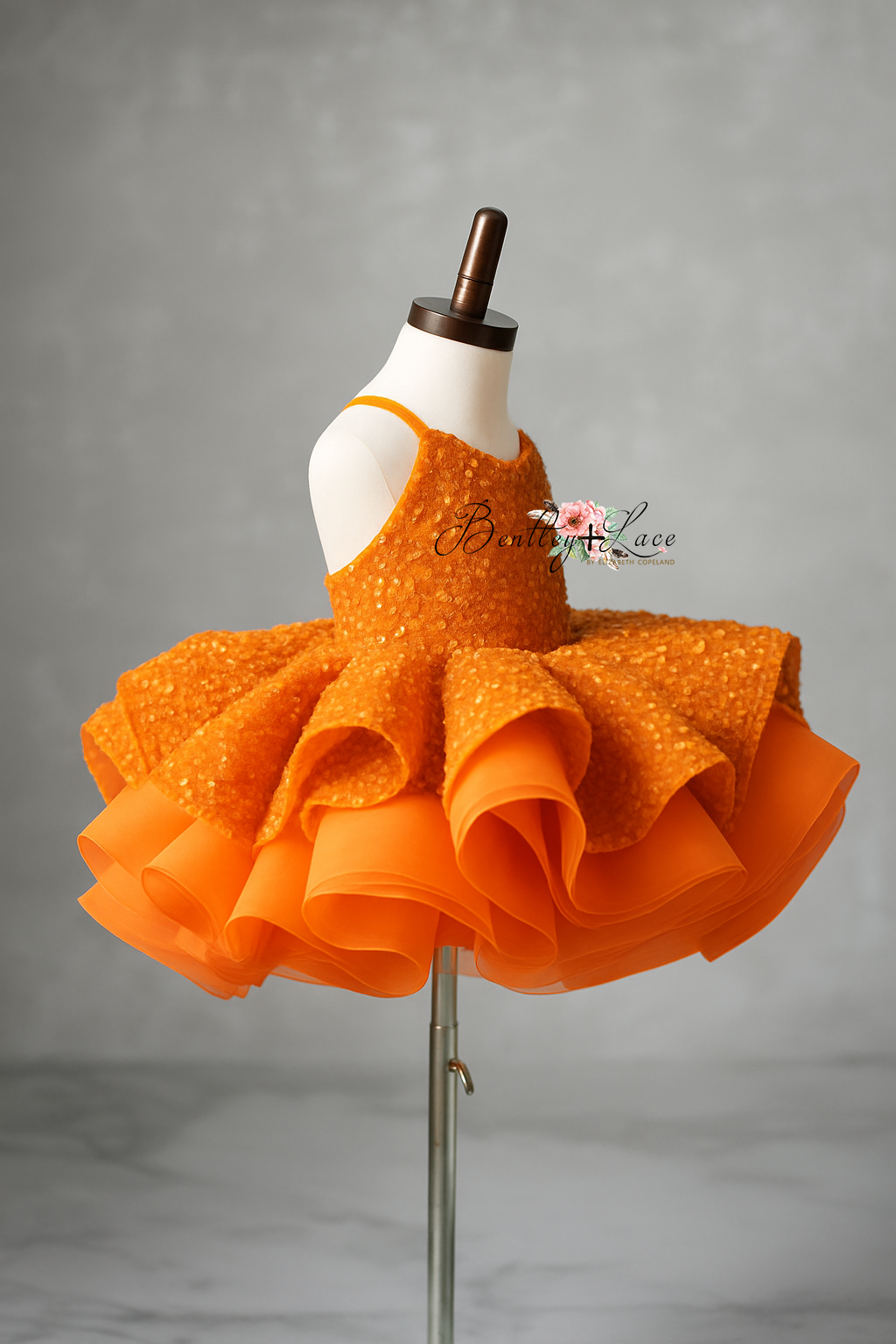 Retro "Velvet Glam" Birthday Dress – Sequin Velvet Gown for Photography & Special Events