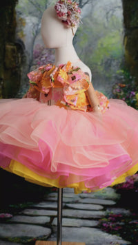EUC "Wisteria" petal Length Dress ( 4 Year - 6 Year)