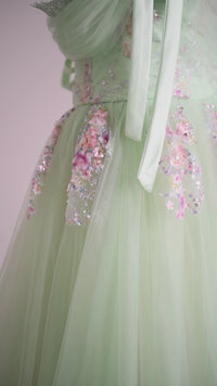 retired rental euc -"Meadow Mist" -   Floor length dress  ( Adult size 4 - Adult size 8)