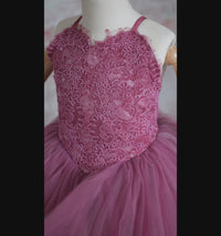 new CONDITION "Whispering Pink " - Floor Length Gown+detach lace sleeves - (8 - 11 YEAR)