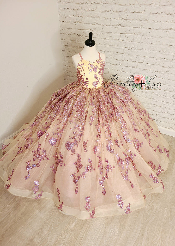 Euc retired rental "Glittering Hearts" -  Pink glitter  Floor Length Dress ( 6 Year - Petite 7 Year)