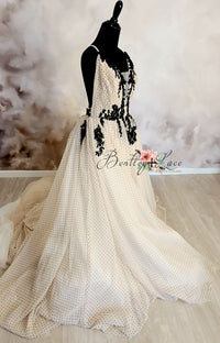 Dillon - Velvet Dot (TEEN-ADULT)