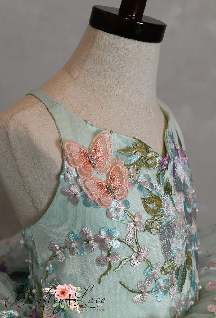 Brynn "Gardenia" -  Petal Length Dress ( 4 Year - Petite 5 Year)