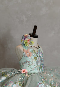 RETIRED RENTAL EUC  will come with CAPE - Brynn "Gardenia" -  Petal Length Dress ( 4 Year - Petite 5 Year)