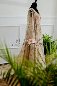 retired rental EUC Liberty -Beautiful boho inspired gown - (TEEN-ADULT) Maternity friendly.