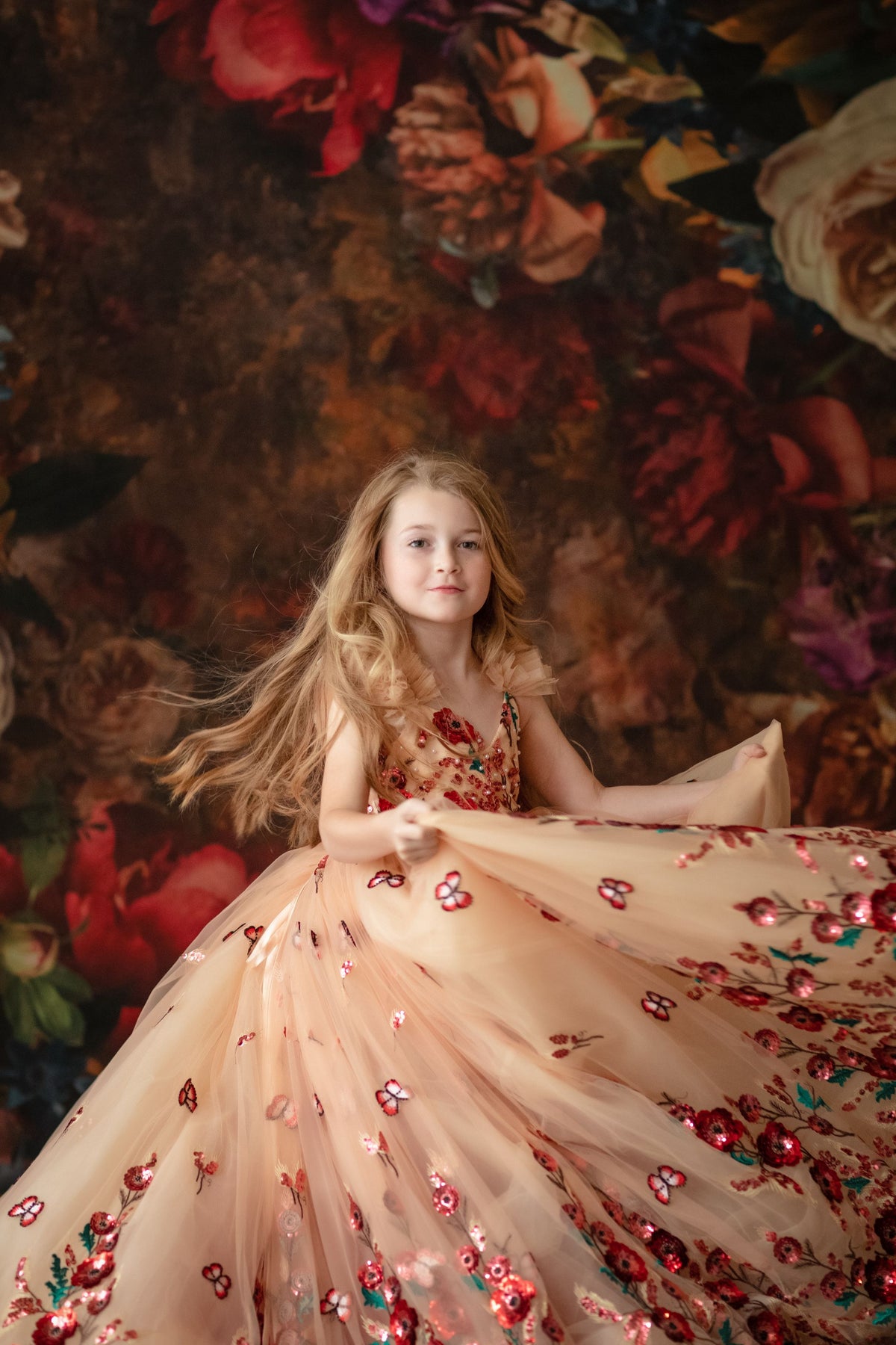High-end rental gown for flower girls and special occasions

