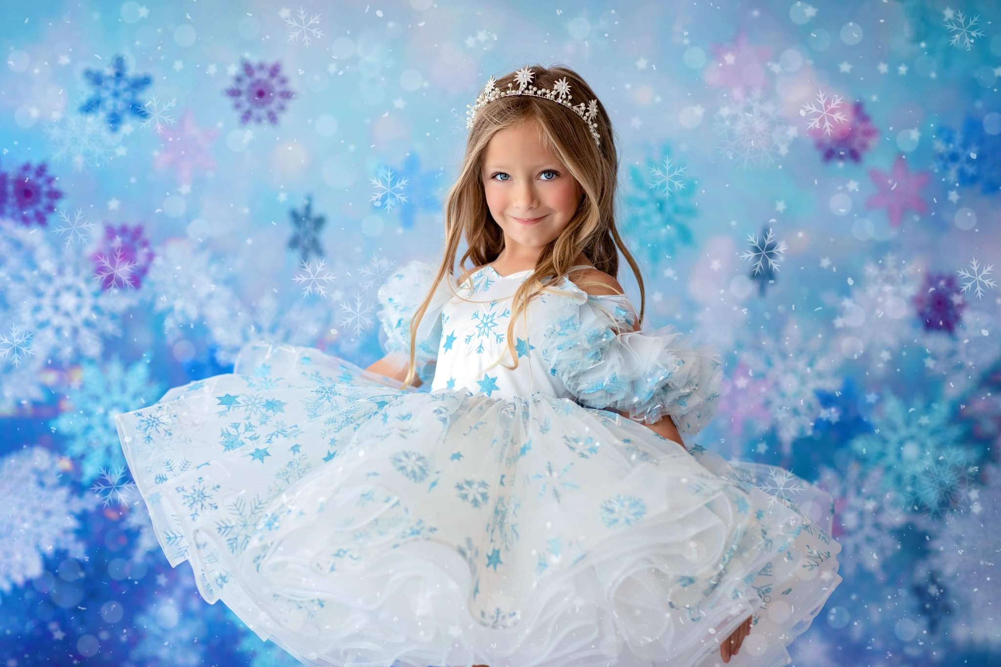 "Snowflake Skies" -Petal Length Dress ( 4 Year - Petite 5 Year)